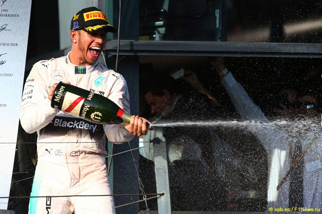 Льюис Хэмилтон