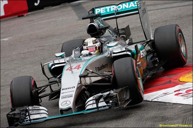 Льюис Хэмилтон