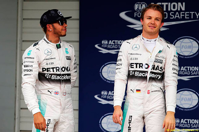 Льюис Хэмилтон и Нико Росберг после окончания квалификации в Японии