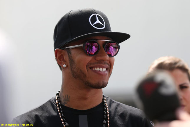 Льюис Хэмилтон