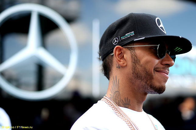 Льюис Хэмилтон