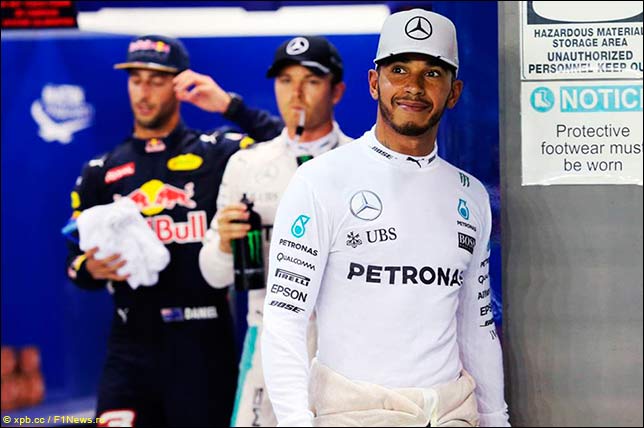 Льюис Хэмилтон