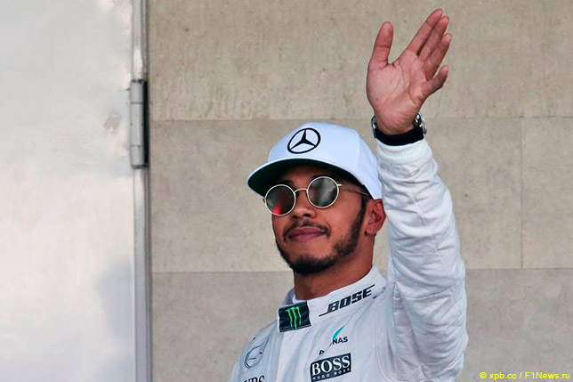 Льюис Хэмилтон