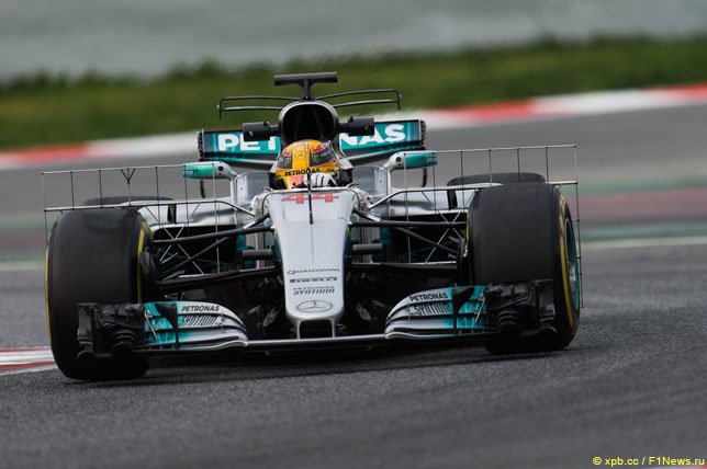 Льюис Хэмилтон