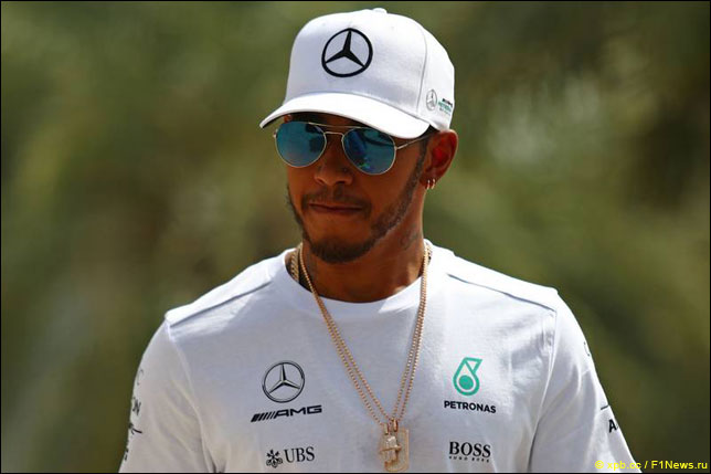 Льюис Хэмилтон