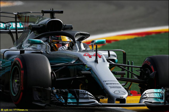 Льюис Хэмилтон