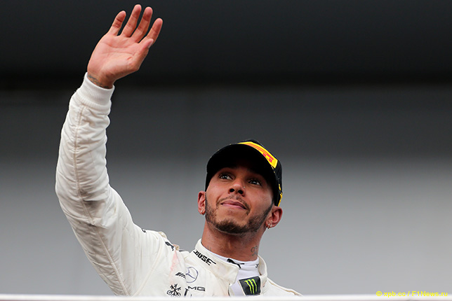 Льюис Хэмилтон