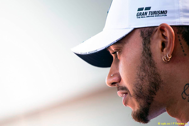 Льюис Хэмилтон