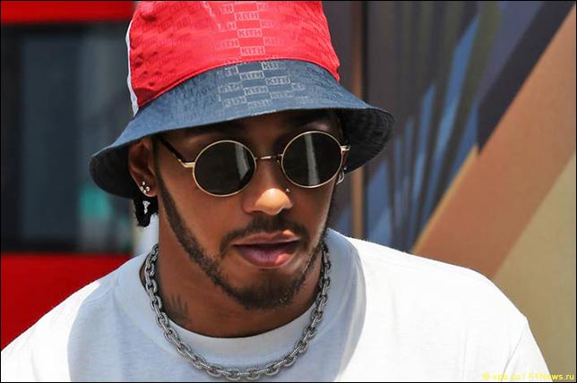 Льюис Хэмилтон