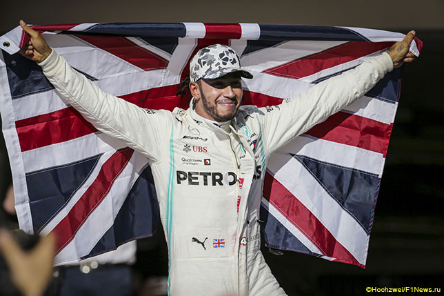 Льюис Хэмилтон - шестикратный чемпион мира