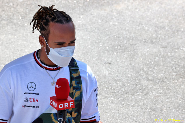 Льюис Хэмилтон