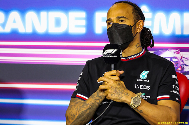 Льюис Хэмилтон