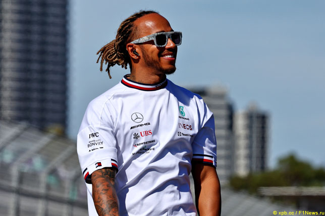 Льюис Хэмилтон