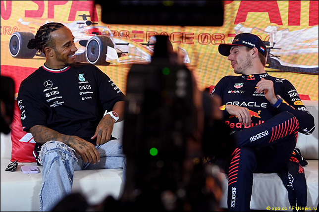 Пресс-конференция в воскресенье: Льюис Хэмилтон и Макс Ферстаппен