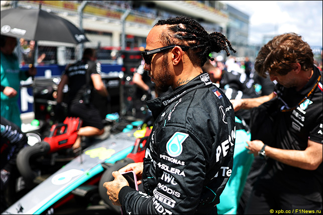 Льюис Хэмилтон