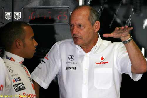 Льюис Хэмилтон и Рон Деннис