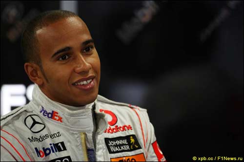 Льюис Хэмилтон