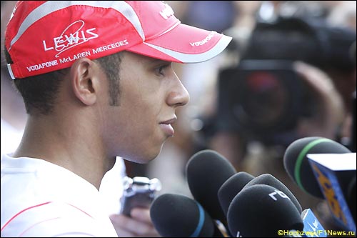 Льюис Хэмилтон