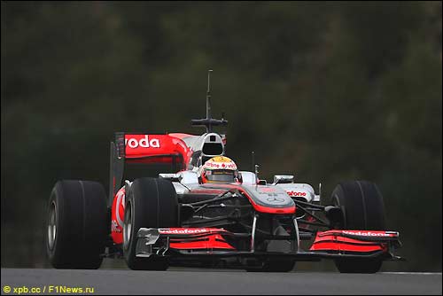 Льюис Хэмилтон