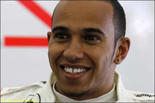 Льюис Хэмилтон