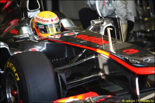 Льюис Хэмилтон