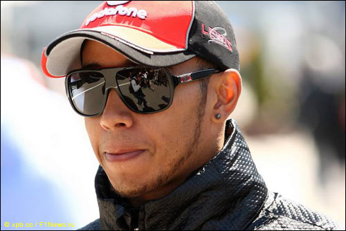 Льюис Хэмилтон