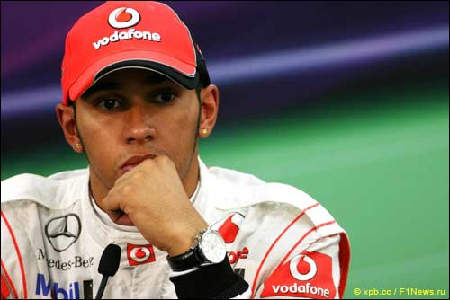 Льюис Хэмилтон