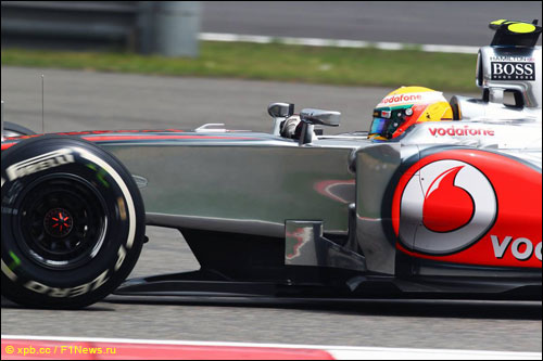 Льюис Хэмилтон на трассе Гран При Китая