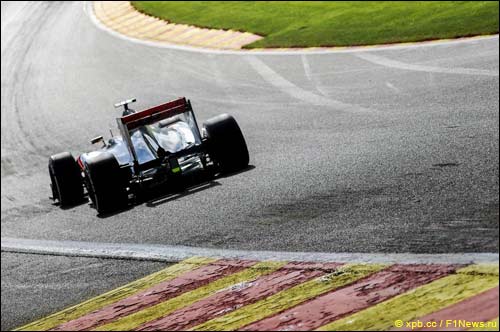 Льюис Хэмилтон