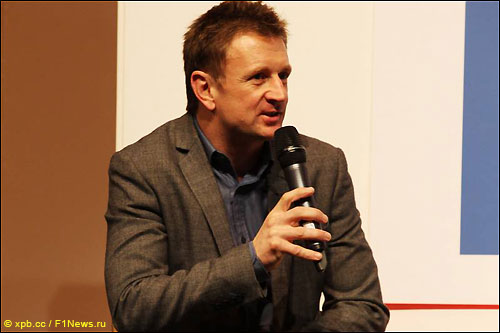 Алан Макниш