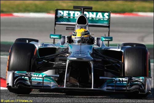 Льюис Хэмилтон