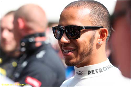 Льюис Хэмилтон