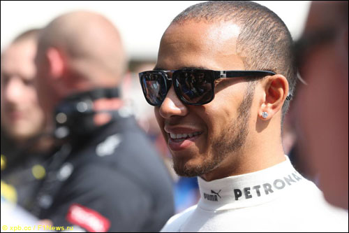 Льюис Хэмилтон