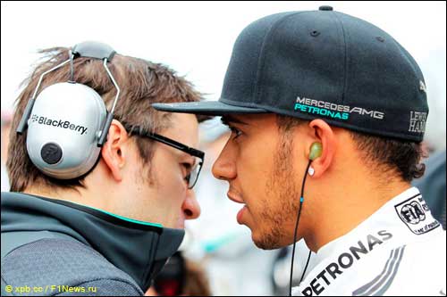 Льюис Хэмилтон