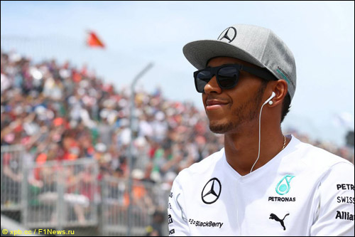 Льюис Хэмилтон