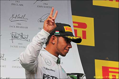 Льюис Хэмилтон 