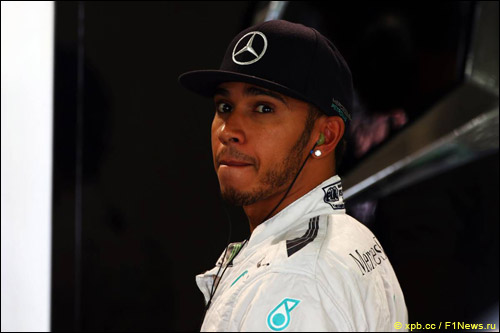 Льюис Хэмилтон