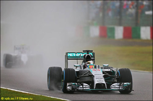 Льюис Хэмилтон на Гран При Японии