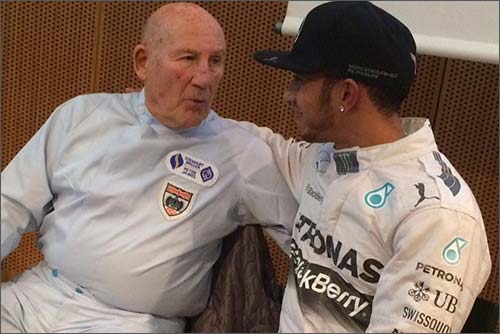 Льюис Хэмилтон и Стирлинг Мосс, выступавший за Mercedes в 1955 году