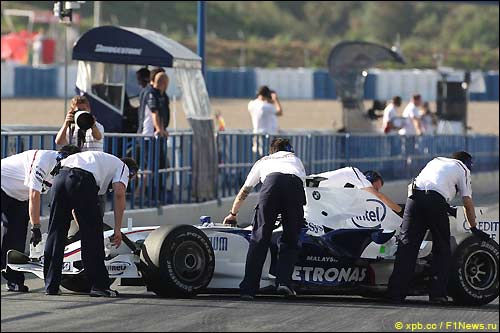 Ник Хайдфельд на тестах в Хересе