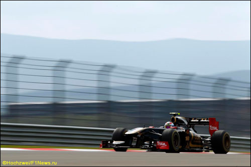 Виталий Петров на трассе Гран При Турции