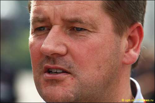 Руководитель Pirelli Motorsport Пол Хембри