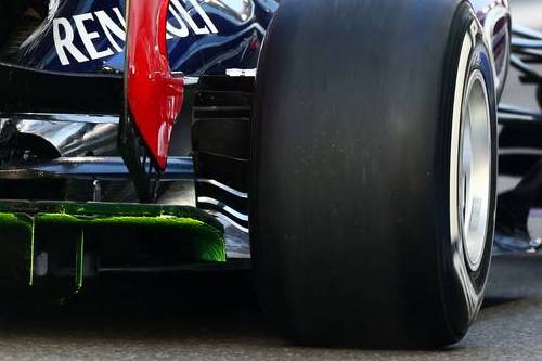 Гран При Абу Даби: шины на RB9 Себастьяна Феттеля