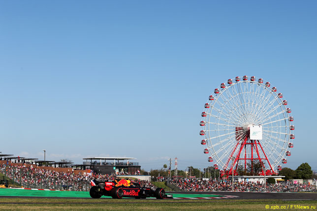 Александер Элбон