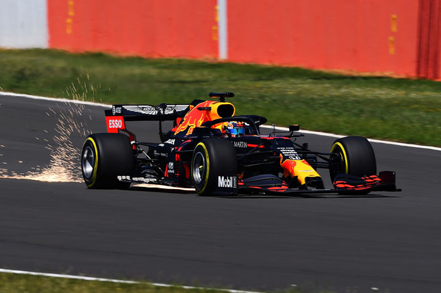 Алекс Элбон