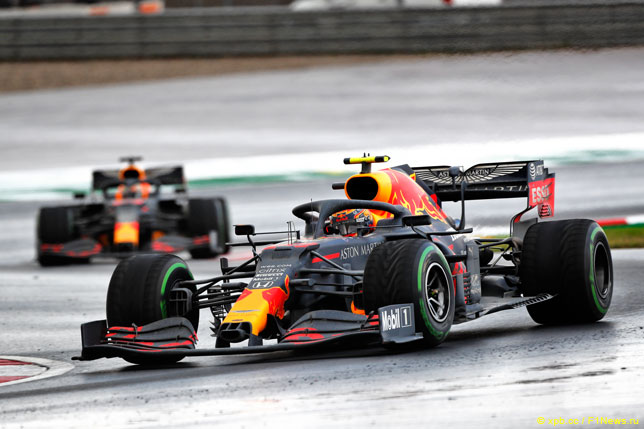 Александер Элбон и Макс Ферстаппен