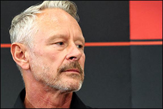 Джонатан Уитли