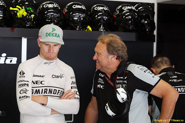 Роберт Фернли (справа) и Нико Хюлкенберг