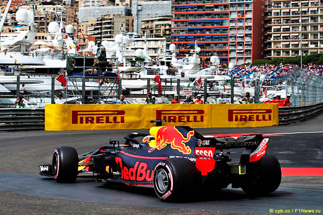 Даниэль Риккардо на шинах HyperSoft в Монако