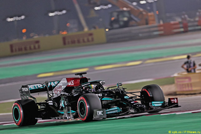 Льюис Хэмилтон